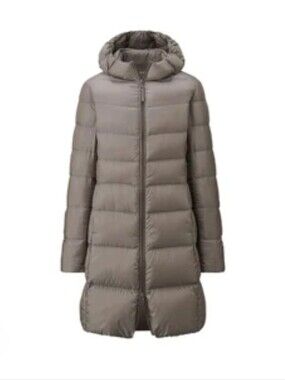 NWOT Uniqlo Ultra Light Down Coat Womens M Hooded Long Puffer Double Zip + BAG